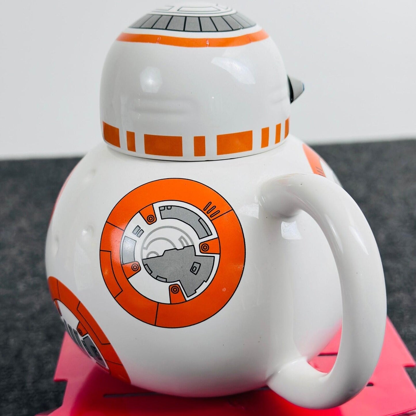 Star Wars BB-8 Ceramic Coffee Mug with Lid UT USA LLC Orange White Droid 12oz