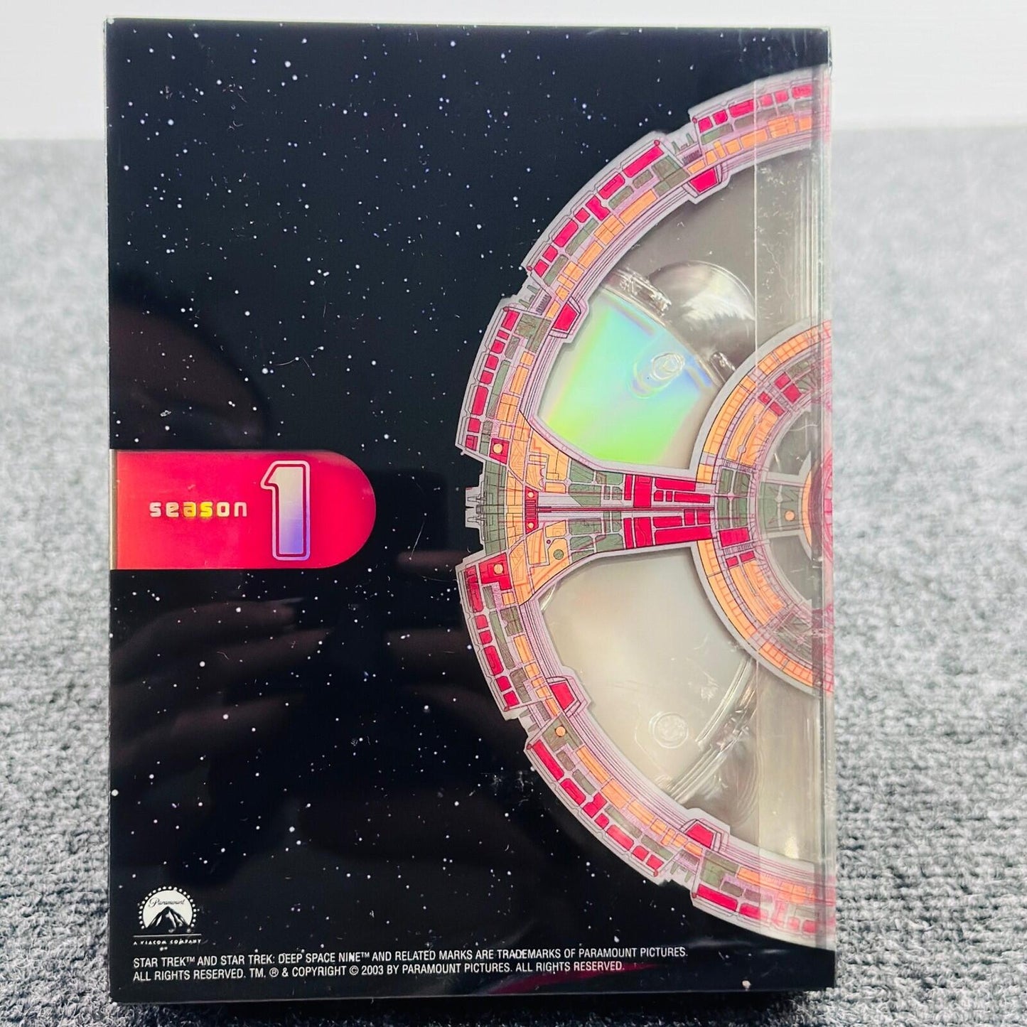 Star Trek Deep Space Nine Season 1 DVD Box Set 6-Disc Collector Edition 2003