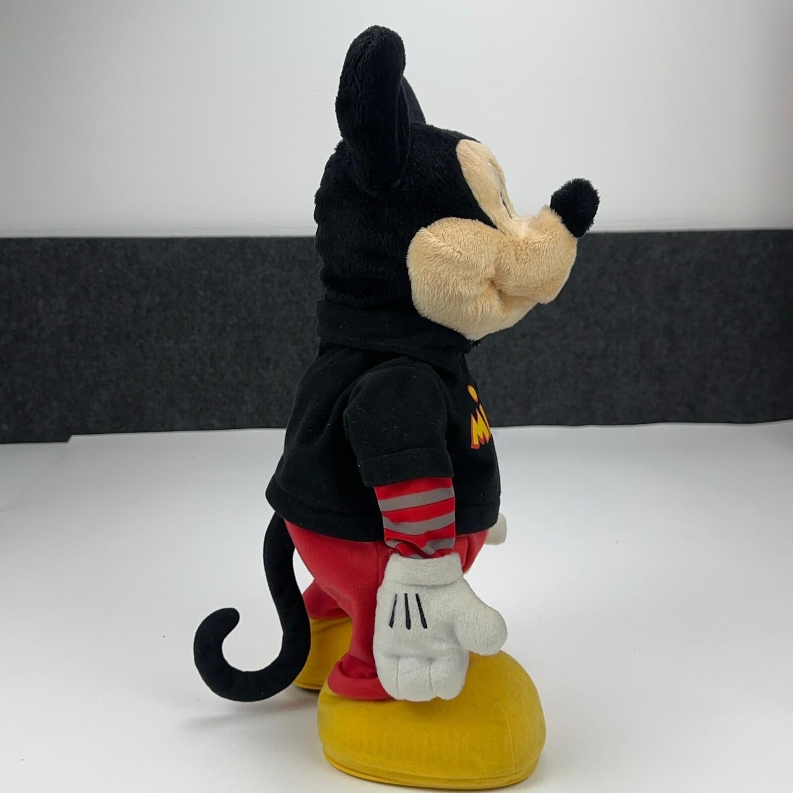 Disney Mickey Mouse Fisher Price Animated Singing Dance Star 17" Tested Works by Disney