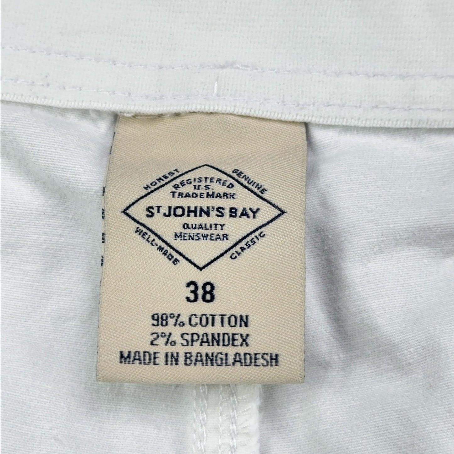 St Johns Bay Mens White Comfort Stretch Cargo Shorts Size 38 Cotton Blend by St. John's Bay