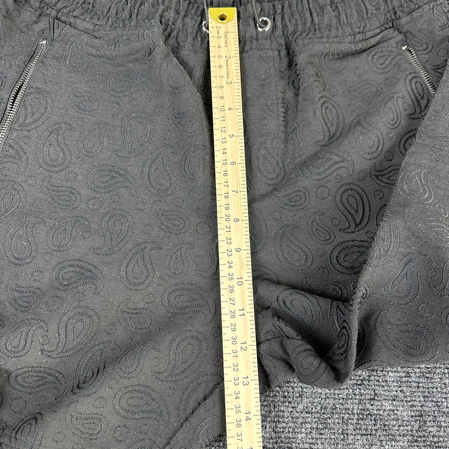 GVAPI Black Paisley Textured Cargo Pants Limited Edition 34 Aaron Wilhelm Mens by GVAPI