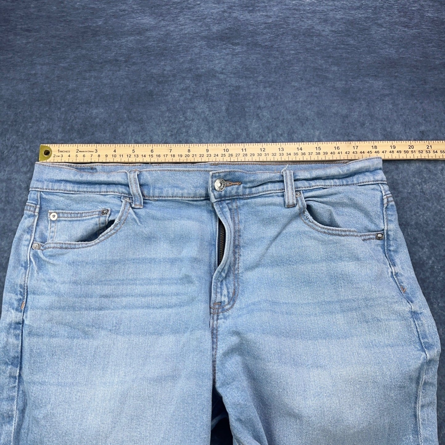 American Eagle Super High-Rise Straight Jeans Light Wash Blue Stretch Size 16 by American Eagle Outfitters