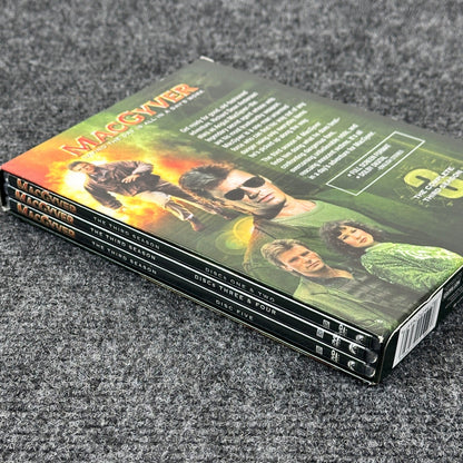 MacGyver The Complete Third Season DVD 5-Disc Richard Dean Anderson Paramount by Buysaavy