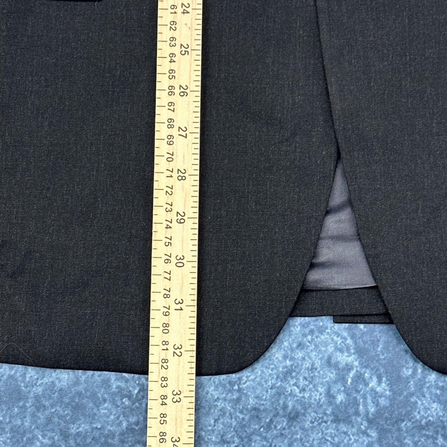 Jones New York Classic Mens 2-Piece Suit Charcoal Black 100% Wool 38W 46R by Jones New York Classic