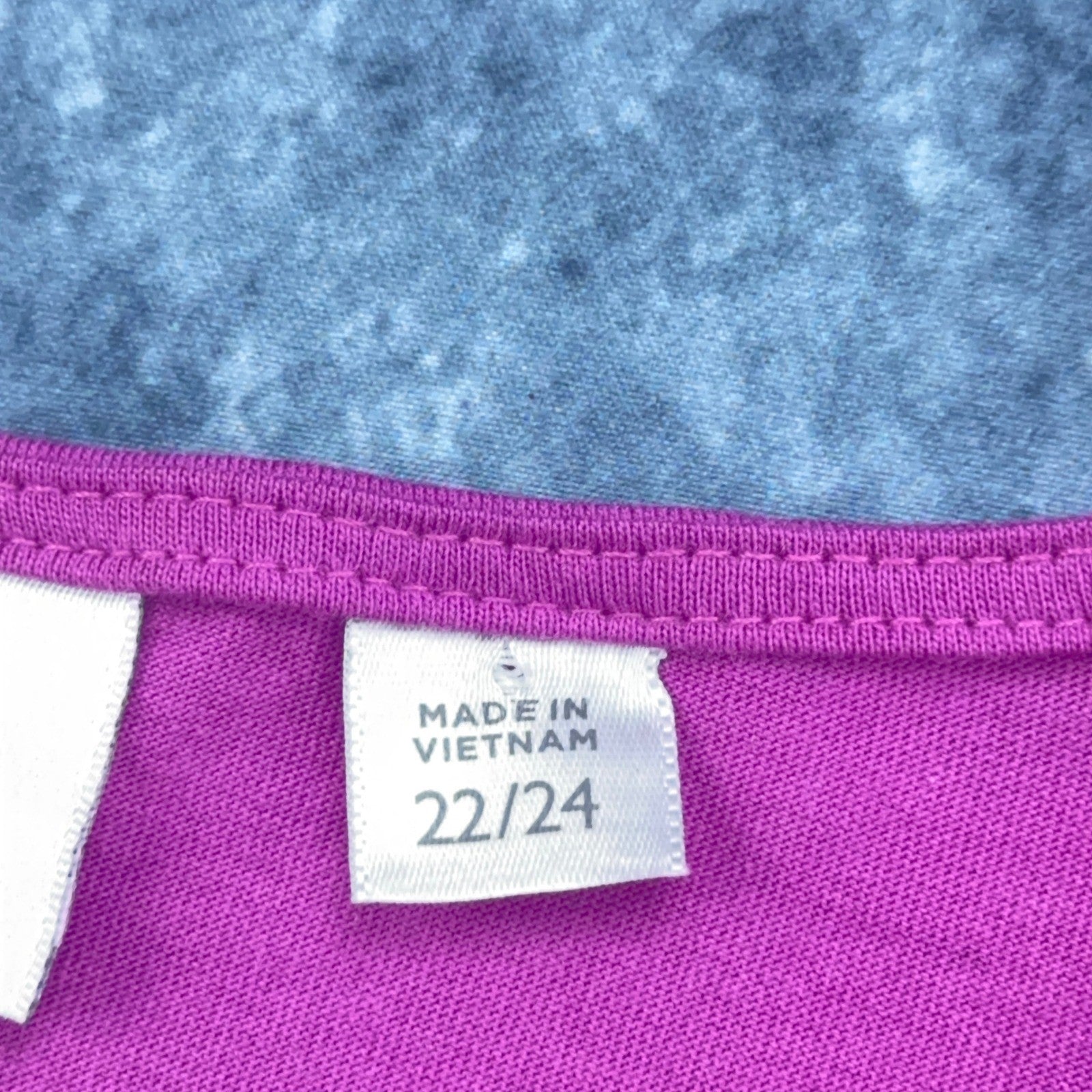Avenue Plus Size 22/24 Magenta Pink Ruched Banded Hem Scoop Neck Knit Top Blouse by Avenue