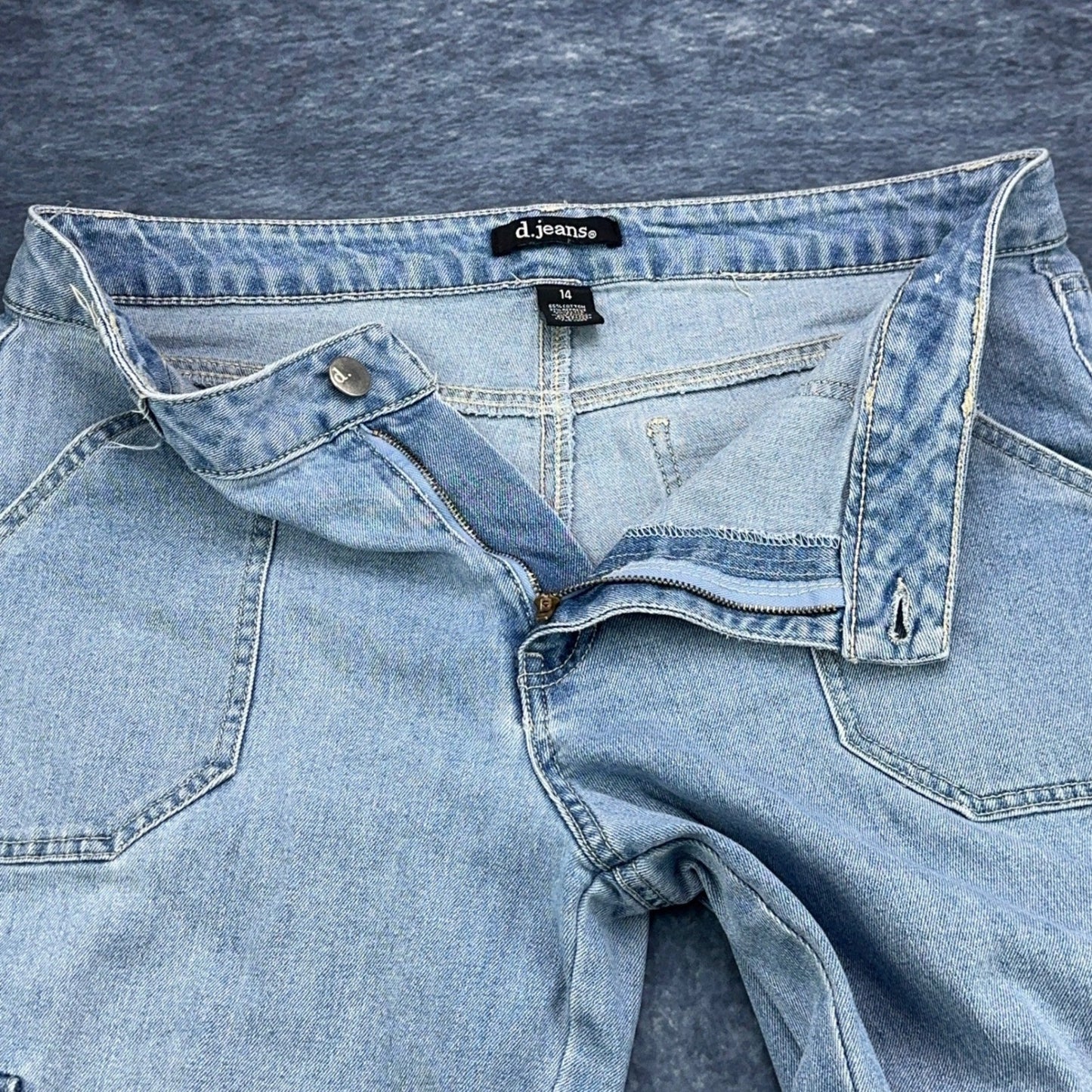 d.jeans Womens Light Wash Cargo Wide Leg Denim Pants Size 14 Stretch Blue by d.jeans