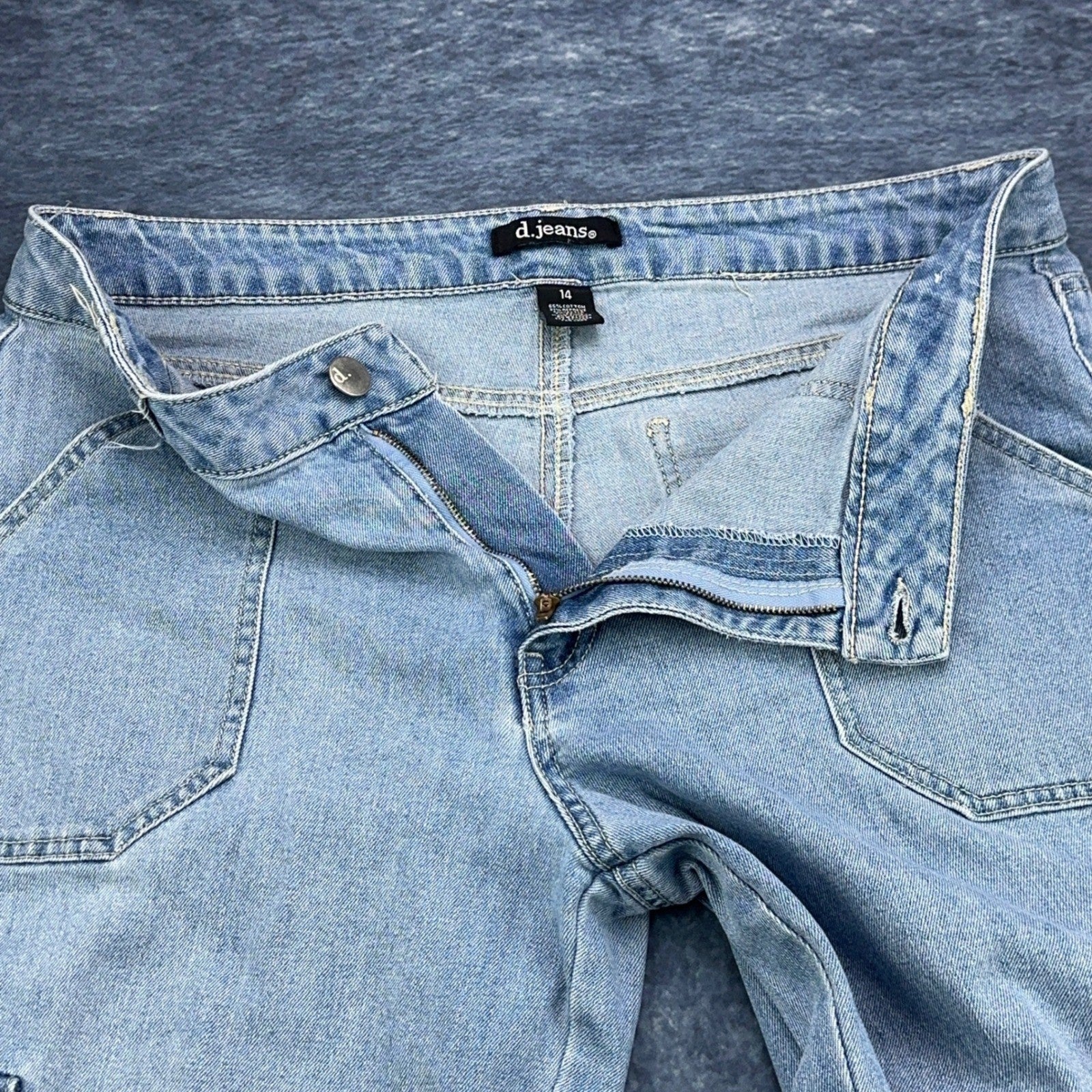 d.jeans Womens Light Wash Cargo Wide Leg Denim Pants Size 14 Stretch Blue by d.jeans