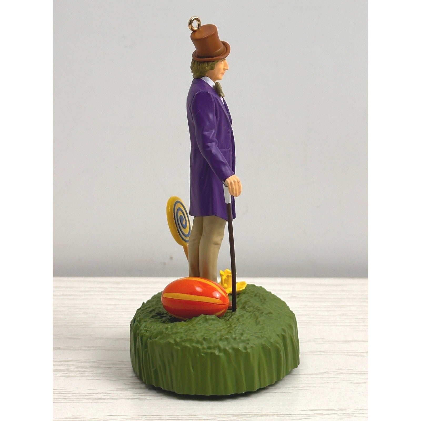 Hallmark 2017 Willy Wonka Ornament Tree Candy Lollipop Cane (NO BOX) by Hallmark
