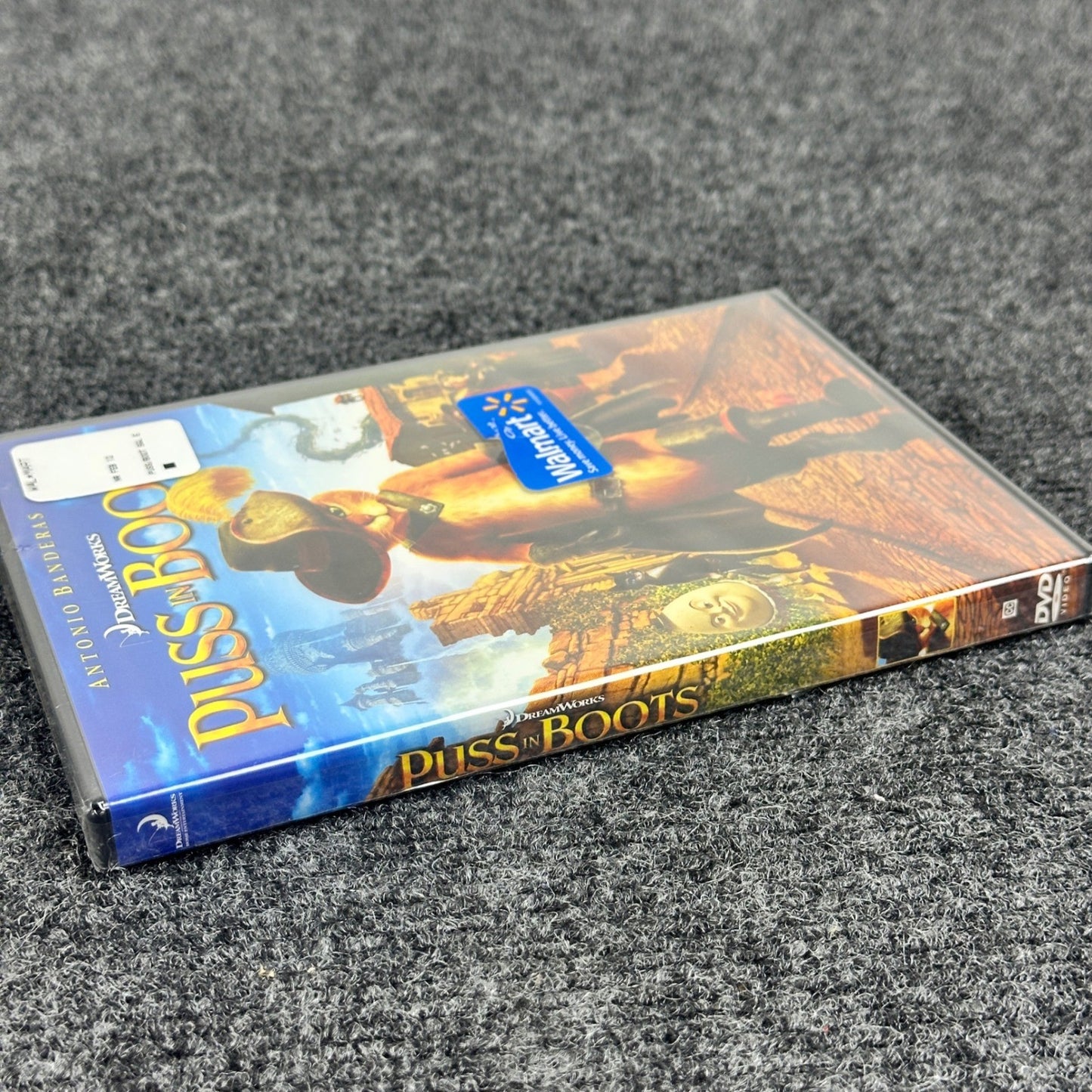 Puss In Boots DVD DreamWorks Animation Antonio Banderas New Sealed Widescreen by Buysaavy