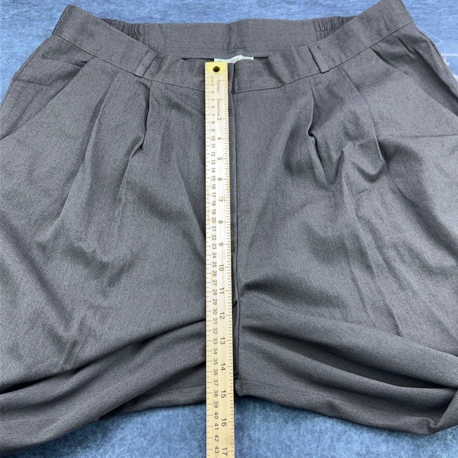 Tribeca Studio Women Gray Pleated Tapered Dress Pants 18WP Made in USA 95761207 by Tribeca Studio