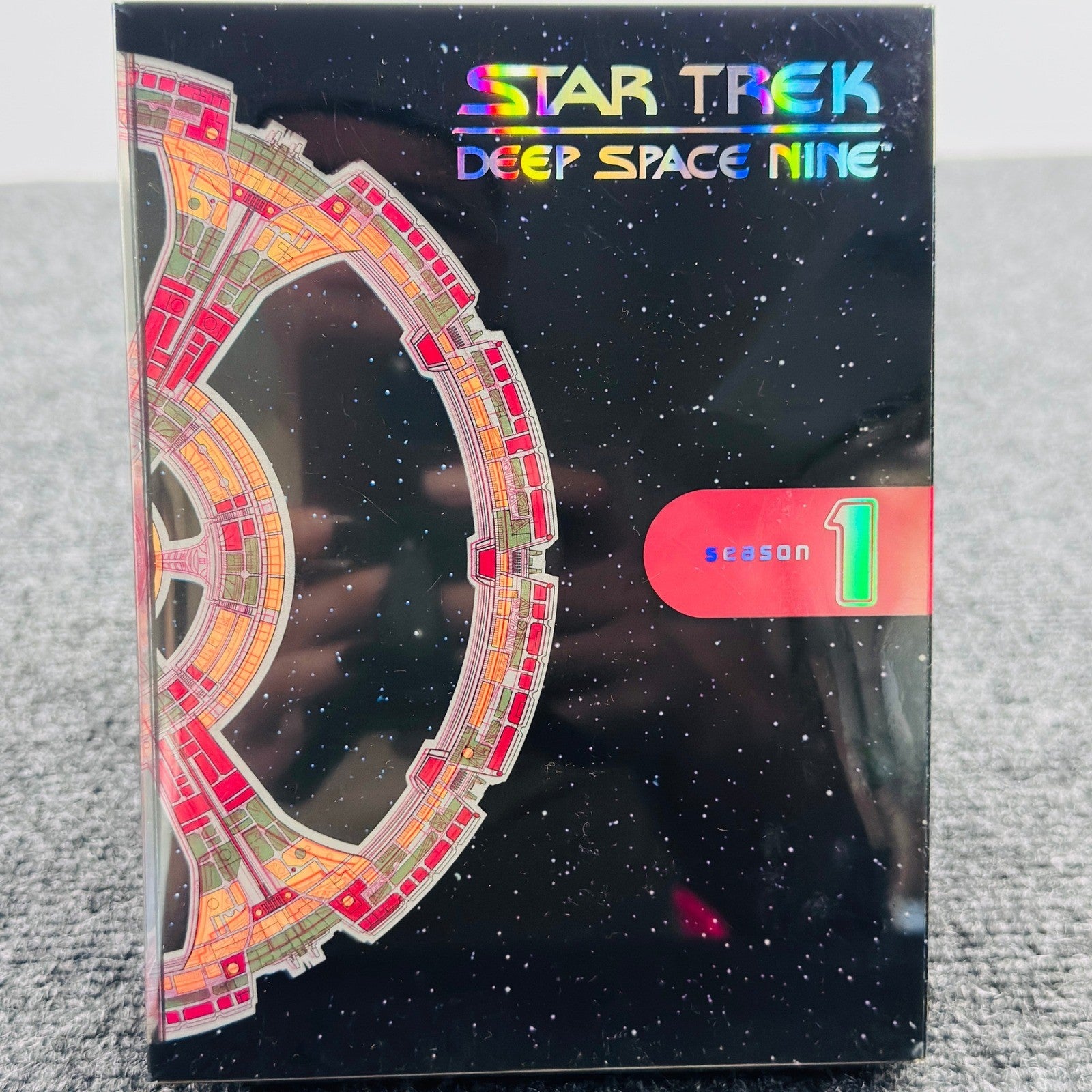 Star Trek Deep Space Nine Season 1 DVD Box Set 6-Disc Collector Edition 2003 by Buysaavy