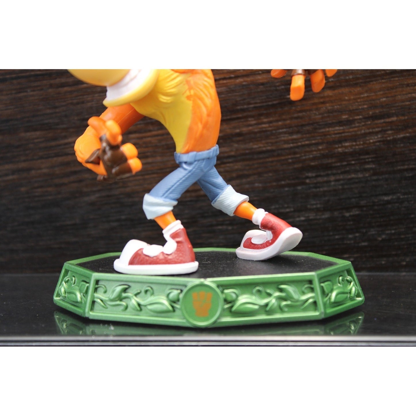 Skylanders Imaginators Crash Bandicoot Sensei Life Element Figure Brawler Class by Activision