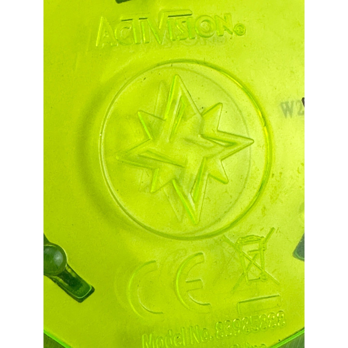 Activision Skylanders Giants Voodood Life Element Figure 83985888 Green Base by Activision