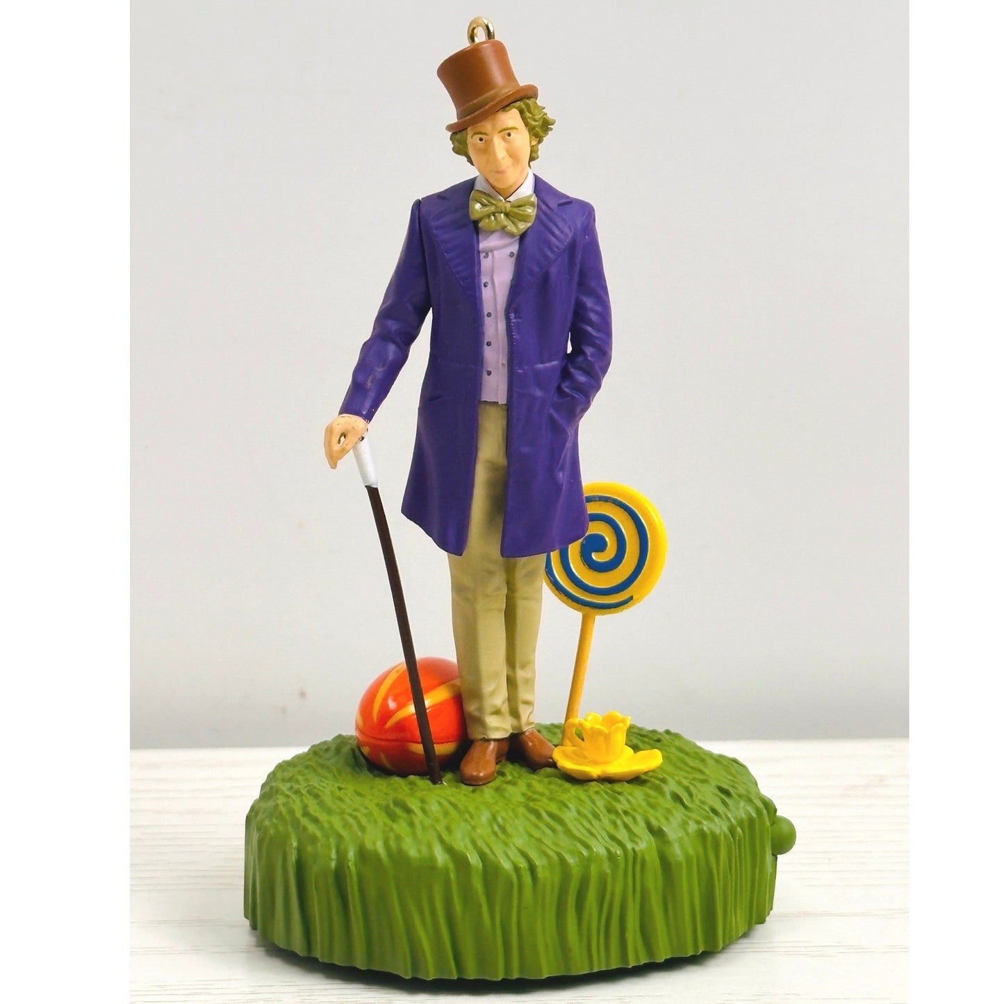 Hallmark 2017 Willy Wonka Ornament Tree Candy Lollipop Cane (NO BOX) by Hallmark