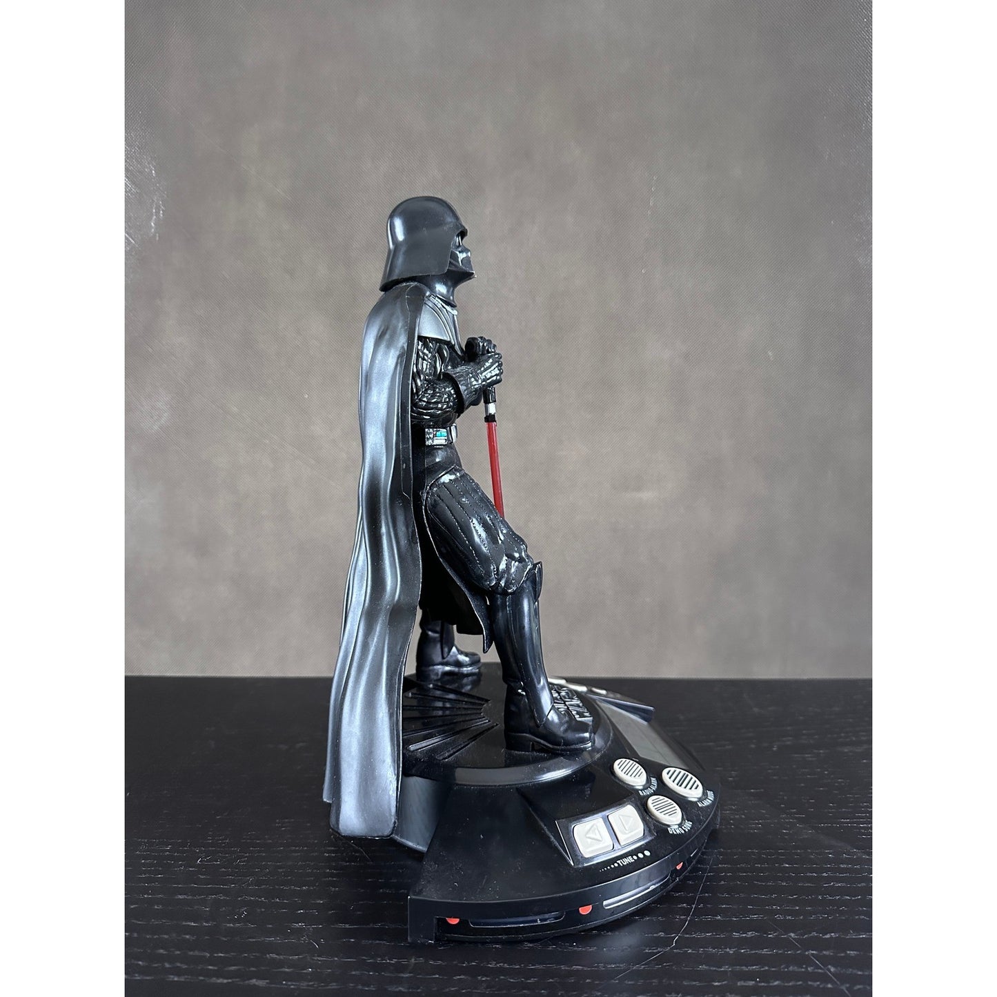 Star Wars Darth Vader Alarm Clock Radio 2011 Jazzwares Digital 15200-03085-CW by Jazwares