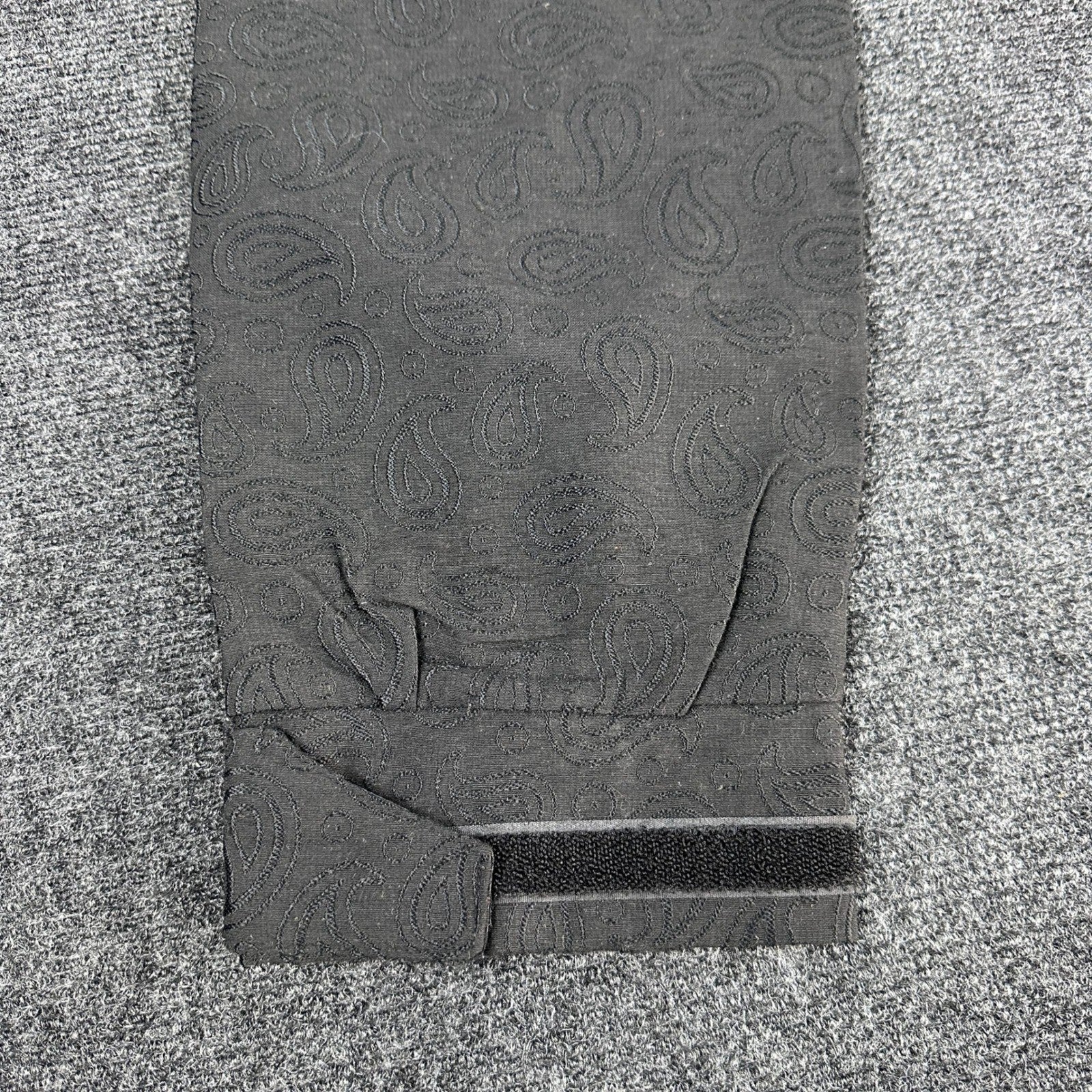 GVAPI Black Paisley Textured Cargo Pants Limited Edition 34 Aaron Wilhelm Mens by GVAPI