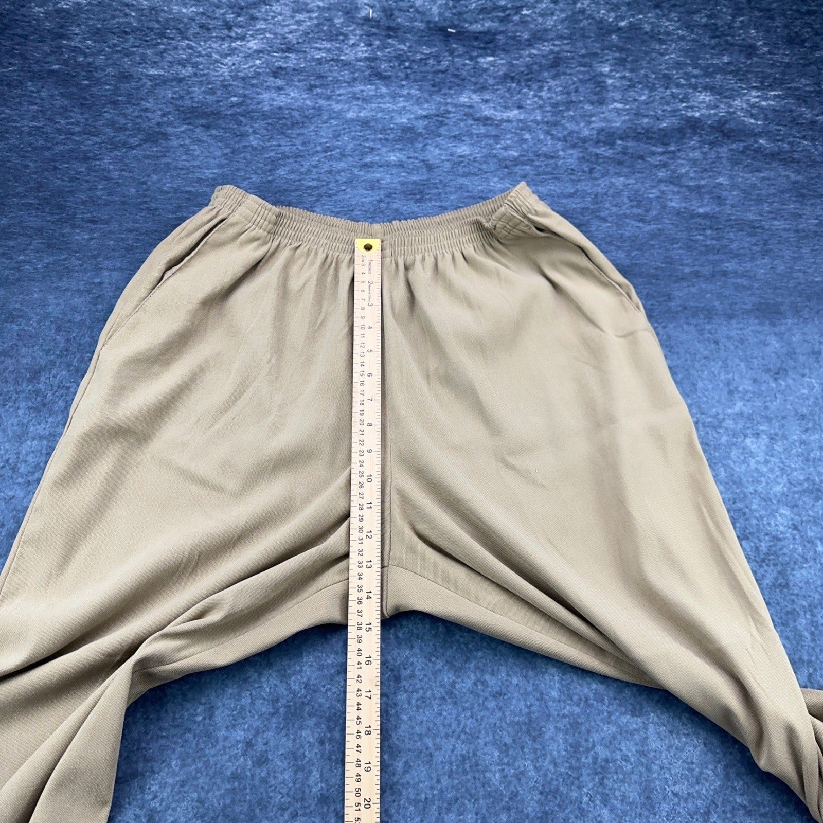 Alfred Dunner Khaki Tan Elastic Waist Pull On Straight Leg Pants Womens Size 16 by Alfred Dunner