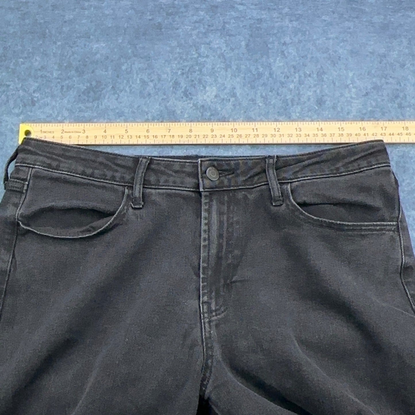 Old Navy High-Rise Wow Wide Leg Jeans Washed Black Size 14 Stretch Denim Pant by Old Navy
