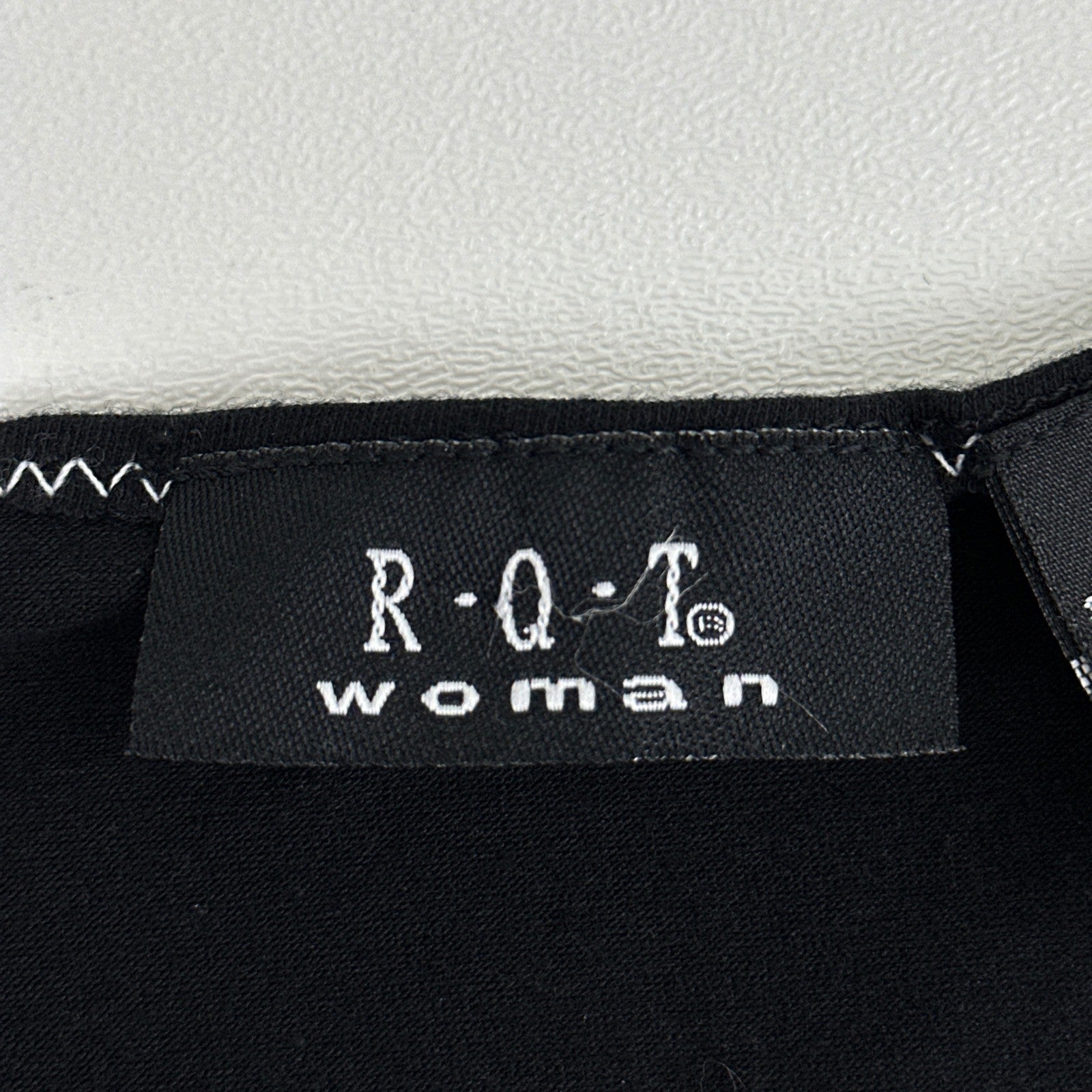 RQT Woman Out Of The Box Black Embroidered Short Sleeve Plus Size Top 3X W0078 by RQT Woman