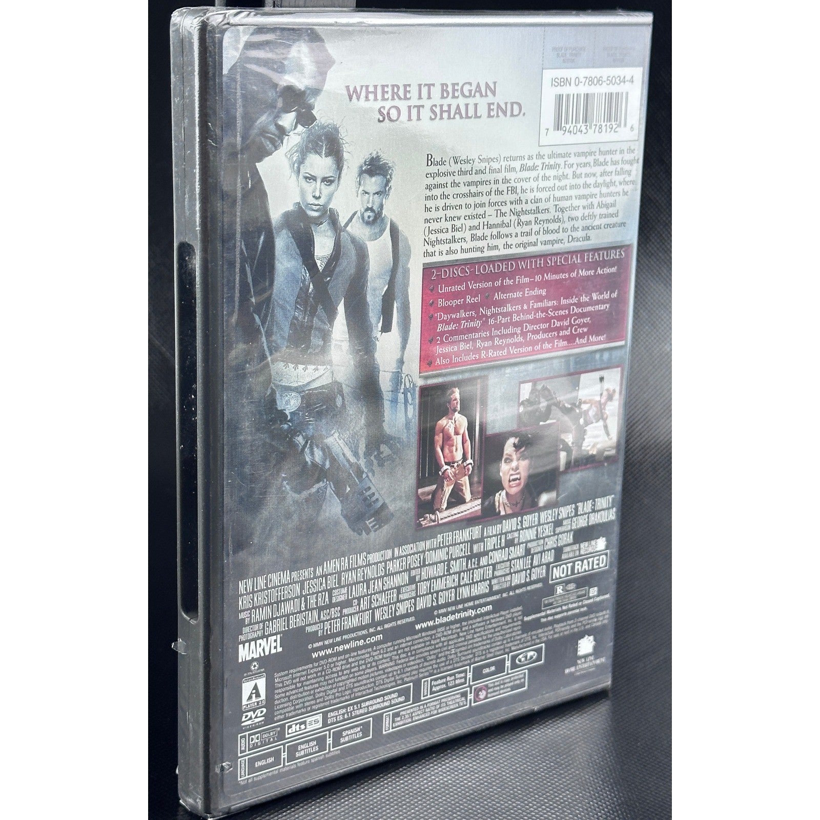Blade Trinity DVD Platinum Series Unrated - Wesley Snipes, Ryan Reynolds by Buysaavy