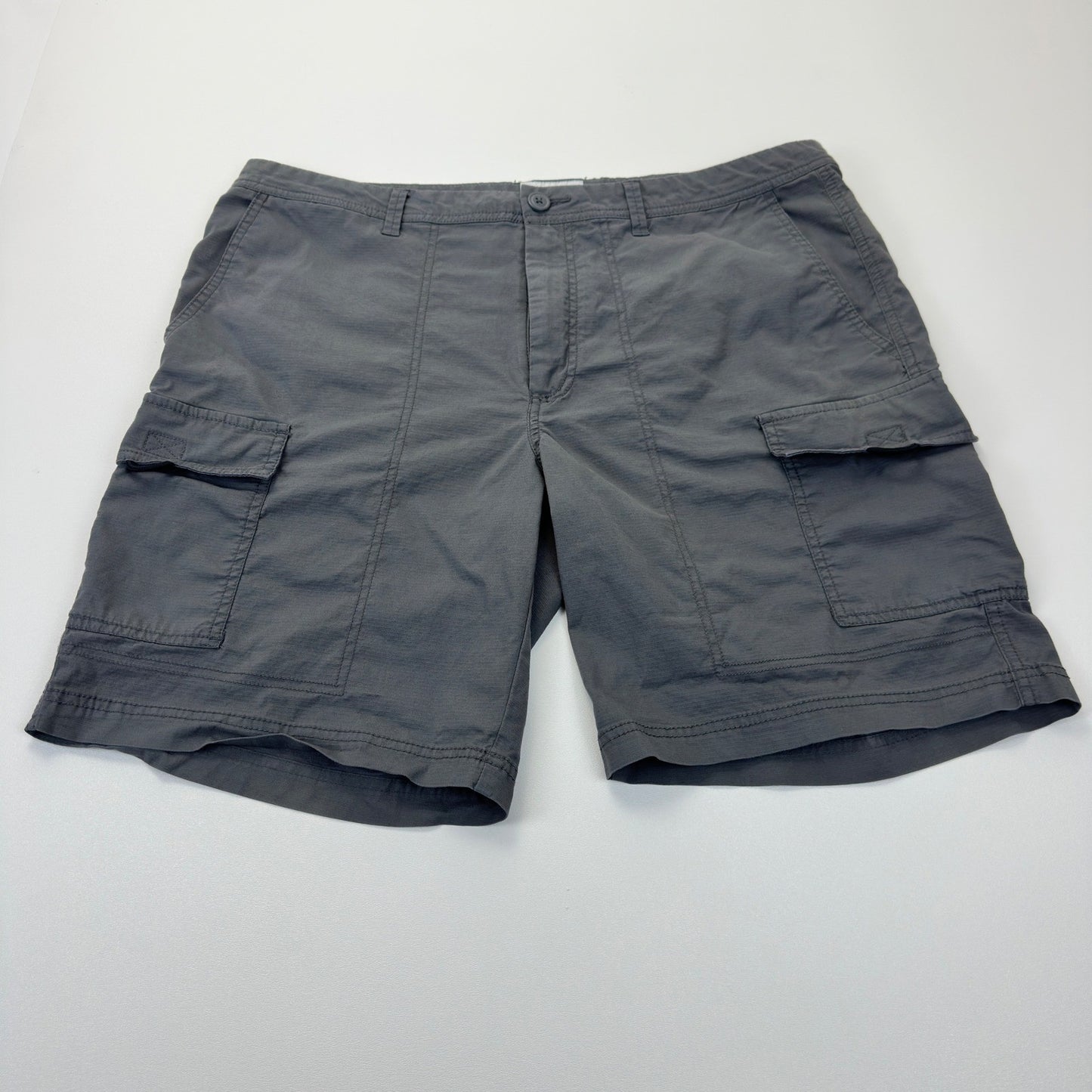 Goodfellow & Co Mens Gray Cargo Shorts Size 38 Utility Hiking Outdoor Casual by Goodfellow & Co