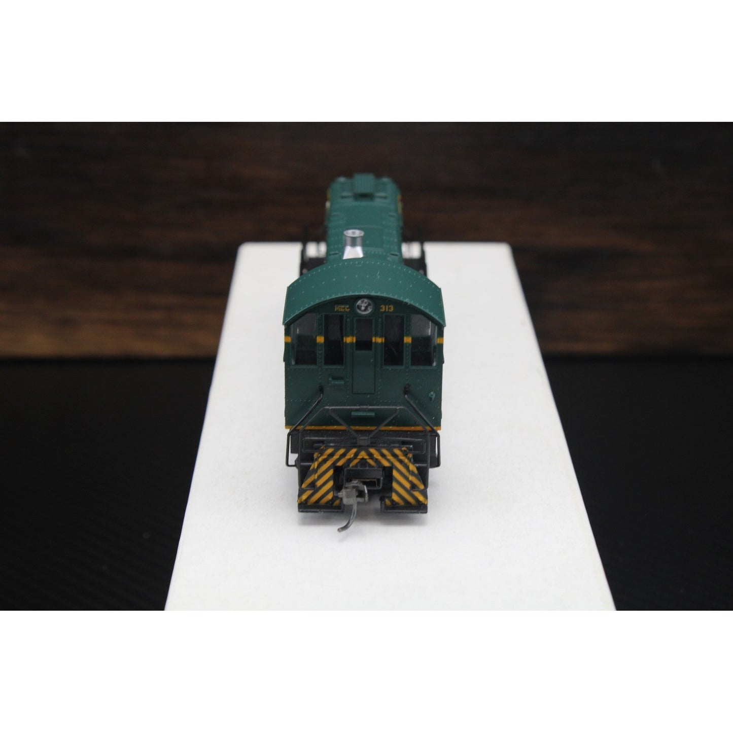 Atlas HO Scale Alco S-4 Diesel Switcher Maine Central 313 Locomotive 8753 Boxed by Atlas