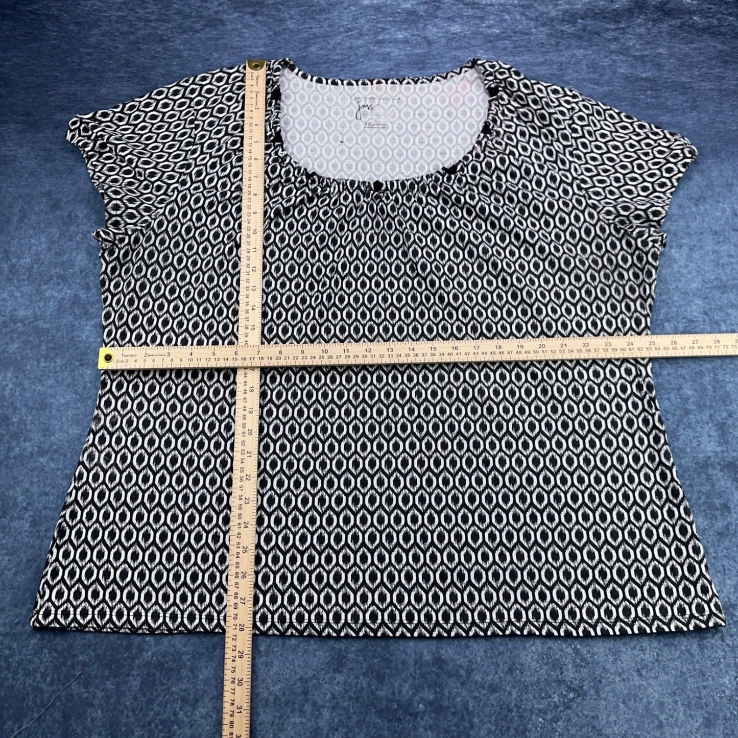 Just My Size JMS Women 3X Black White Geometric Ikat Cap Sleeve Pleated Blouse by Just My Size