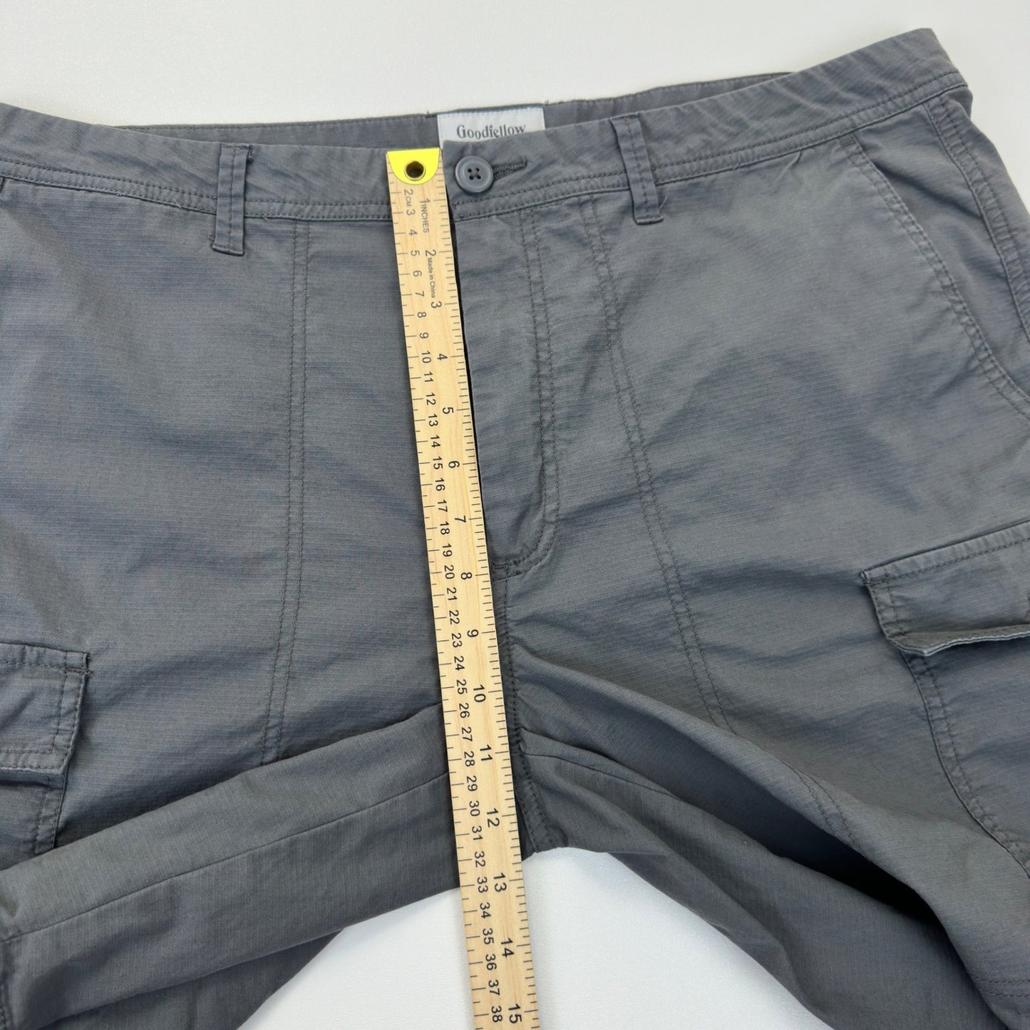 Goodfellow & Co Mens Gray Cargo Shorts Size 38 Utility Hiking Outdoor Casual by Goodfellow & Co