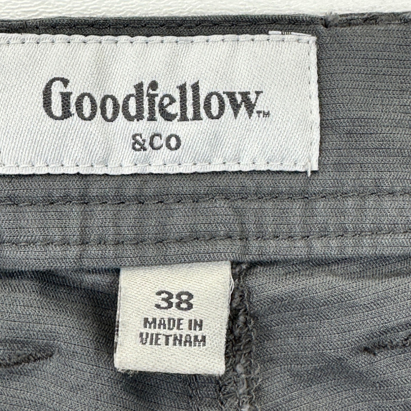 Goodfellow & Co Mens Gray Cargo Shorts Size 38 Utility Hiking Outdoor Casual by Goodfellow & Co