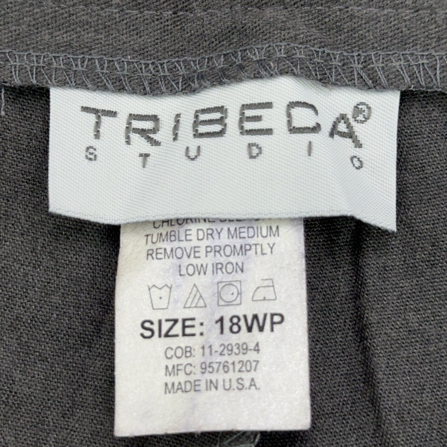 Tribeca Studio Women Gray Pleated Tapered Dress Pants 18WP Made in USA 95761207 by Tribeca Studio