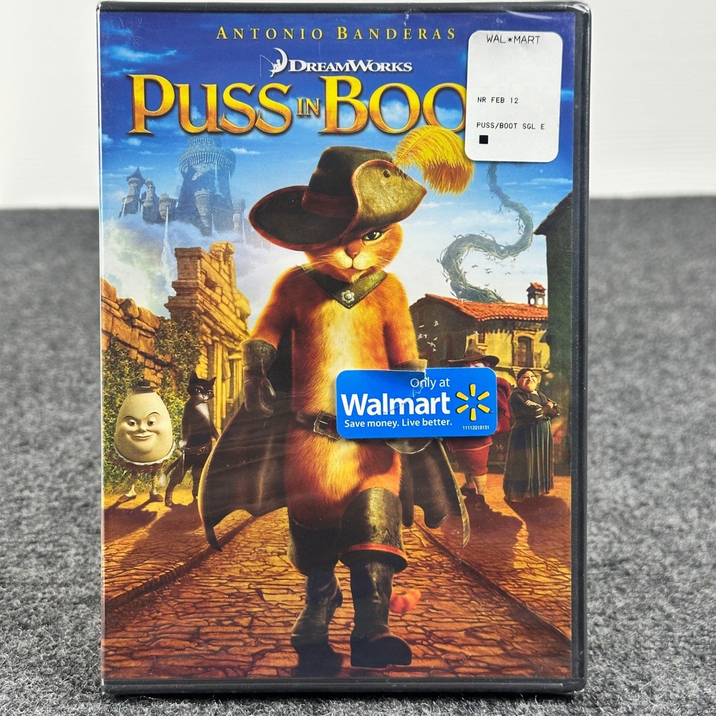 Puss In Boots DVD DreamWorks Animation Antonio Banderas New Sealed Widescreen by Buysaavy