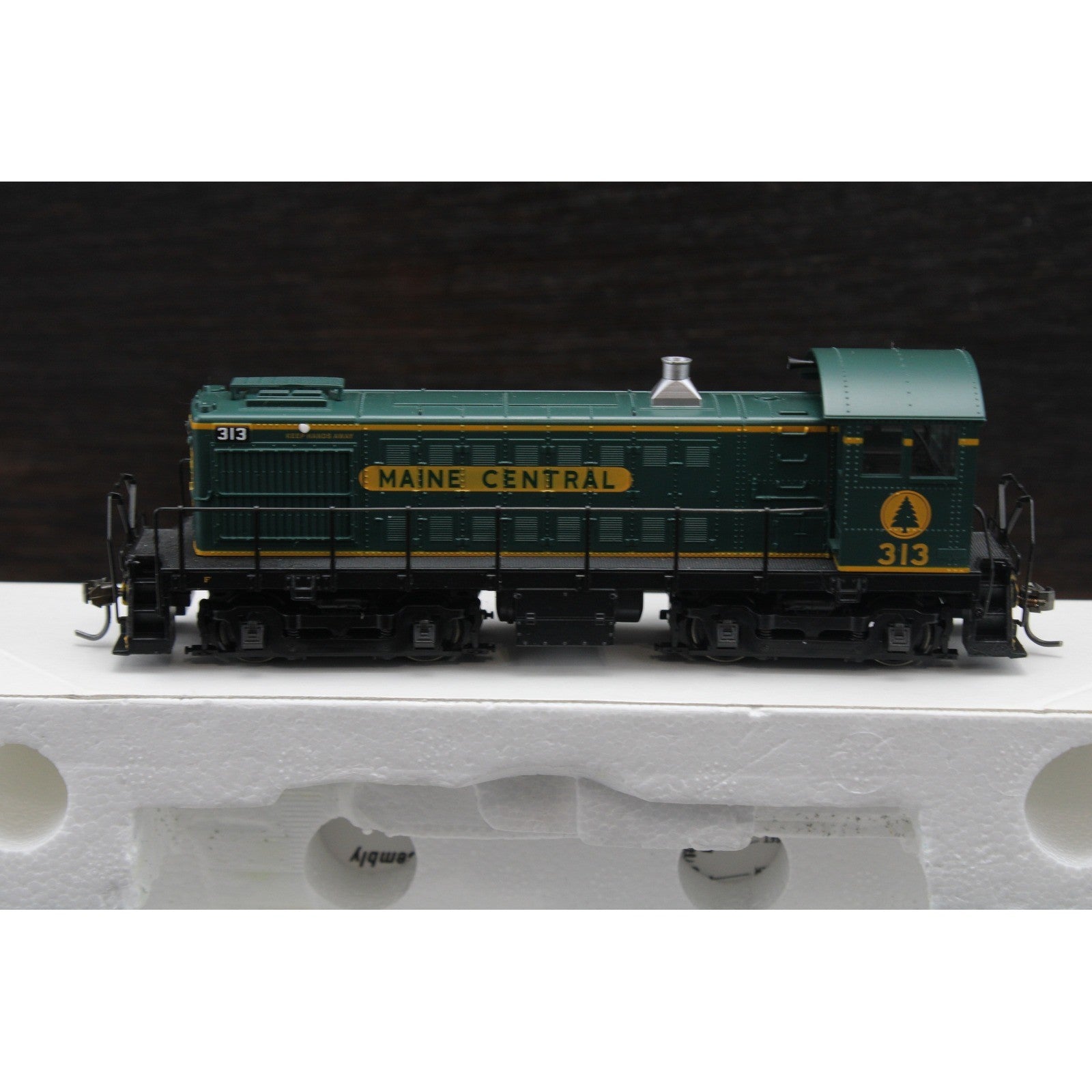 Atlas HO Scale Alco S-4 Diesel Switcher Maine Central 313 Locomotive 8753 Boxed by Atlas
