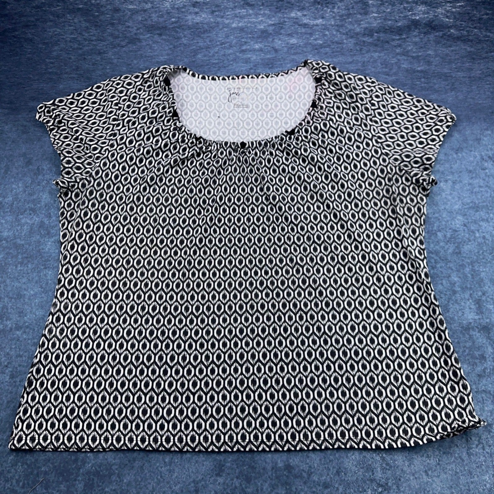Just My Size JMS Women 3X Black White Geometric Ikat Cap Sleeve Pleated Blouse by Just My Size
