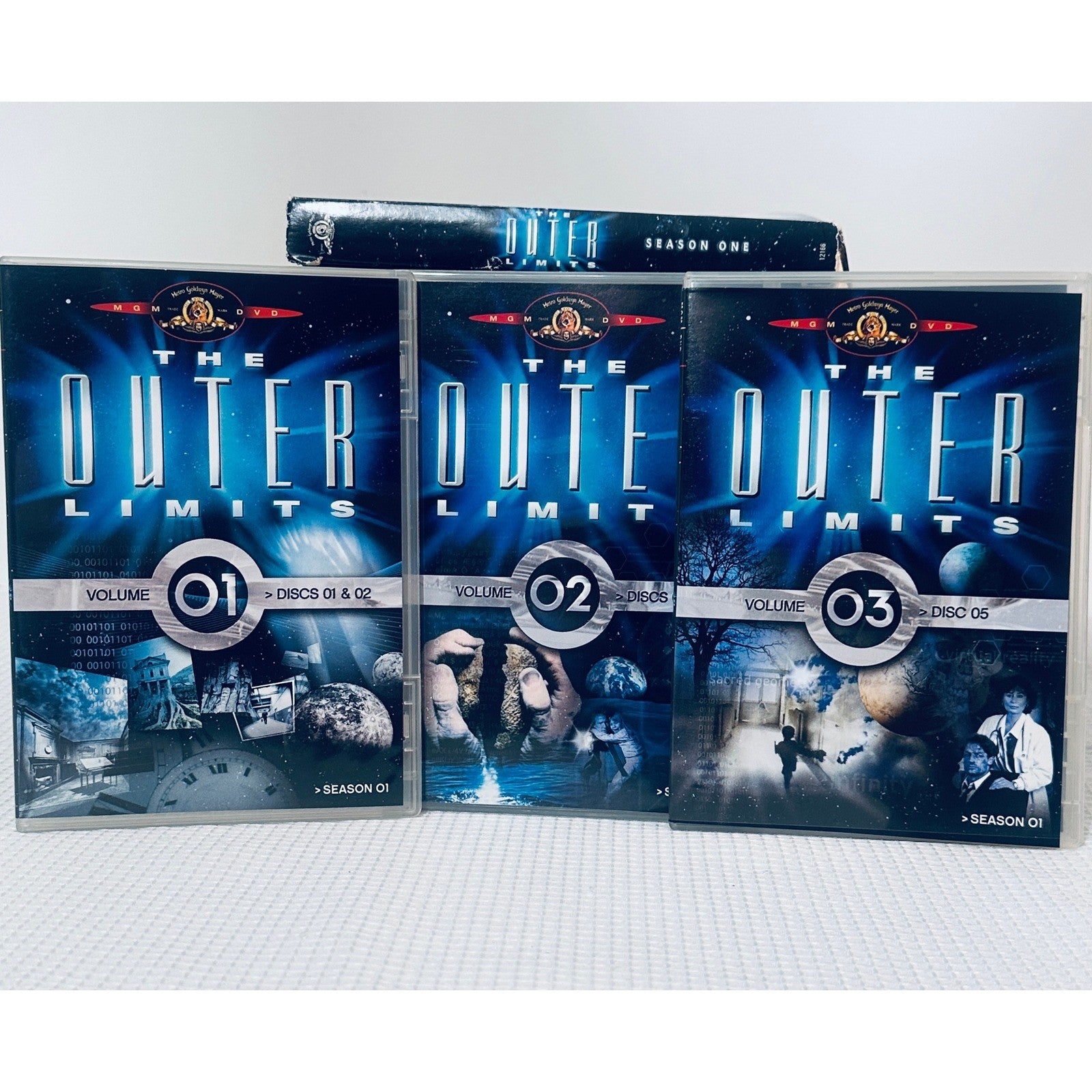 The Outer Limits Season One Complete DVD Set 5 Disc Collection Sci Fi Series by Buysaavy