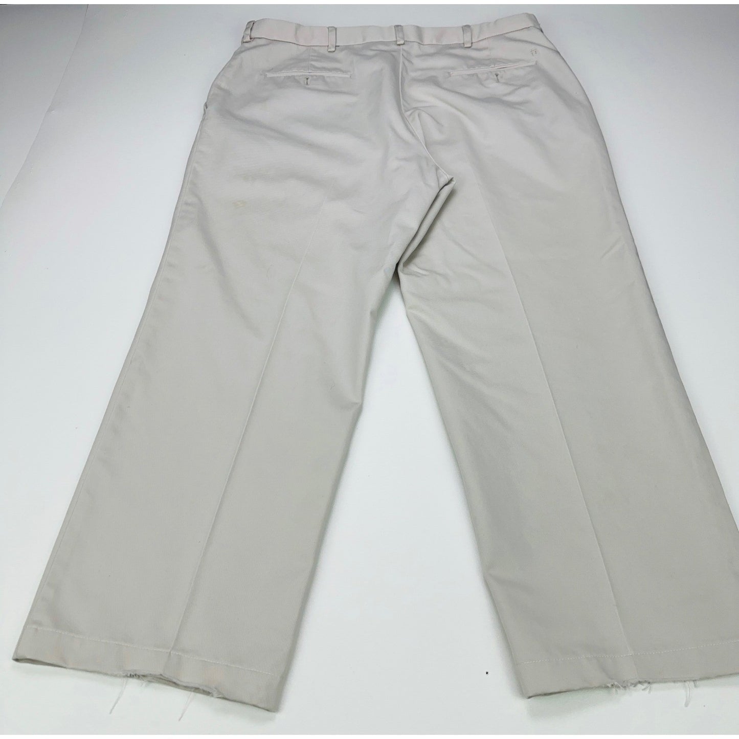 Haggar Mens Khaki Chino Pants Beige Flat Front 100% Cotton 38x29 by Haggar