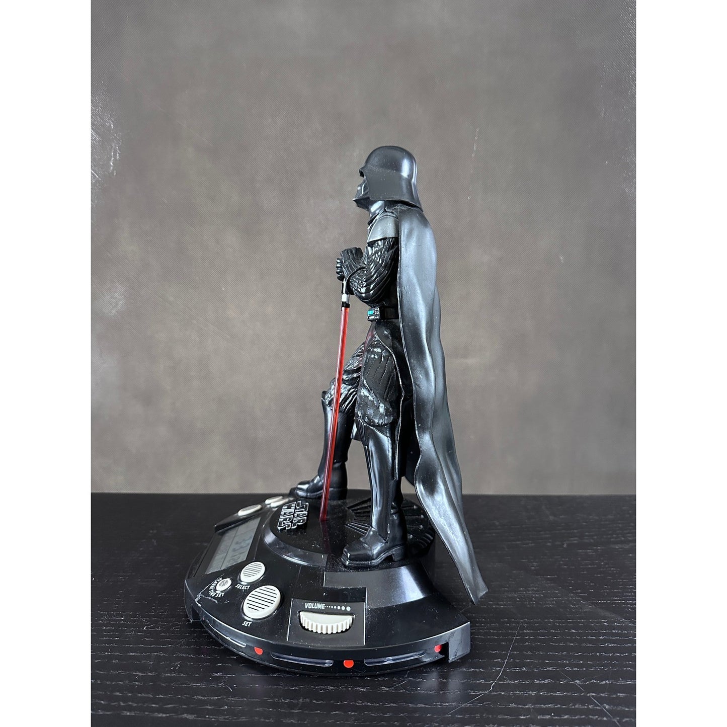 Star Wars Darth Vader Alarm Clock Radio 2011 Jazzwares Digital 15200-03085-CW by Jazwares