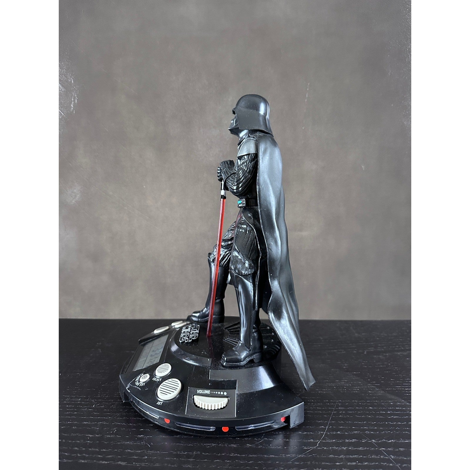 Star Wars Darth Vader Alarm Clock Radio 2011 Jazzwares Digital 15200-03085-CW by Jazwares