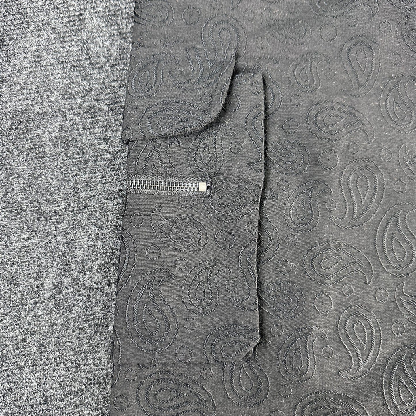 GVAPI Black Paisley Textured Cargo Pants Limited Edition 34 Aaron Wilhelm Mens by GVAPI