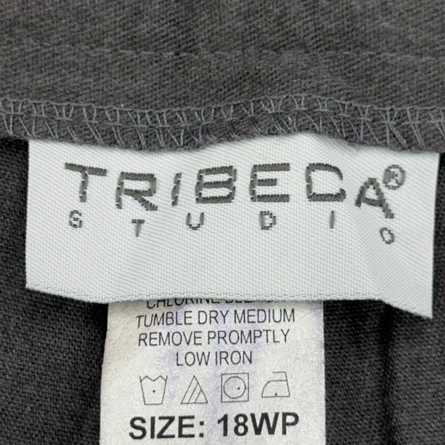 Tribeca Studio Women Gray Pleated Tapered Dress Pants 18WP Made in USA 95761207 by Tribeca Studio