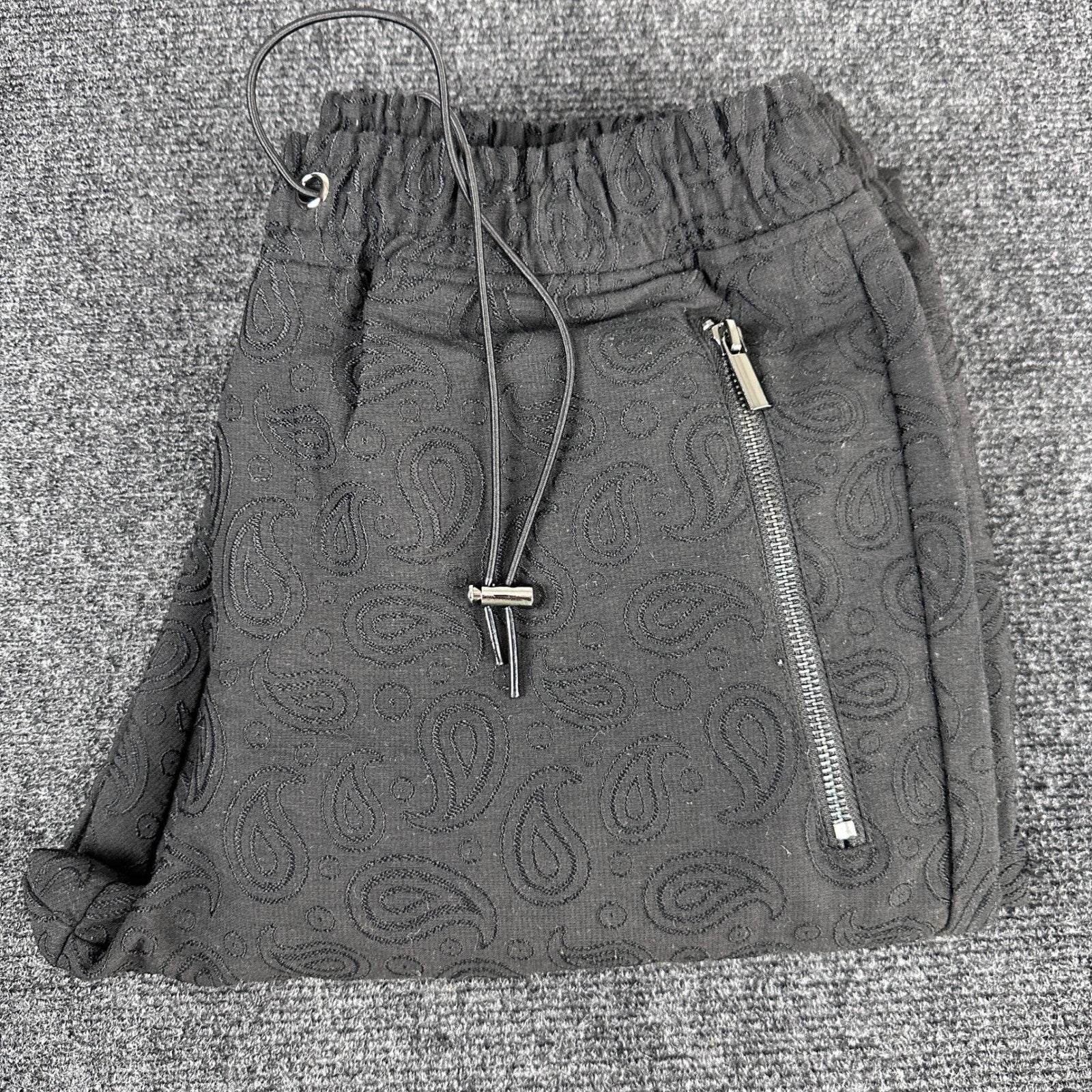 GVAPI Black Paisley Textured Cargo Pants Limited Edition 34 Aaron Wilhelm Mens by GVAPI