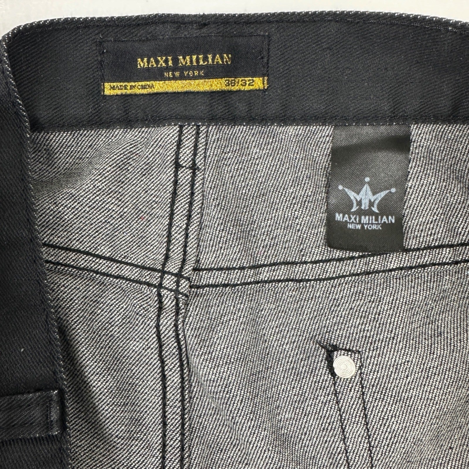 Maxi Milian New York Mens Black Straight Leg Denim Jeans Size 38x32 Dark Wash by Maxi Milian