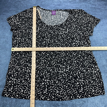 Beverly Drive Womens Plus 20-22W Black White Abstract Rayon Scoop Neck Top by Beverly Drive