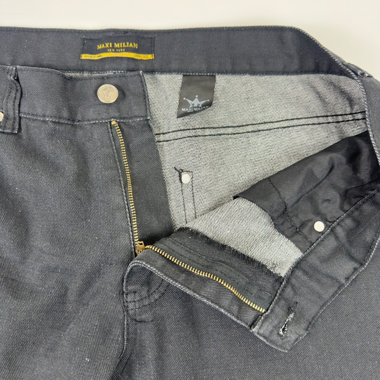Maxi Milian New York Mens Black Straight Leg Denim Jeans Size 38x32 Dark Wash by Maxi Milian