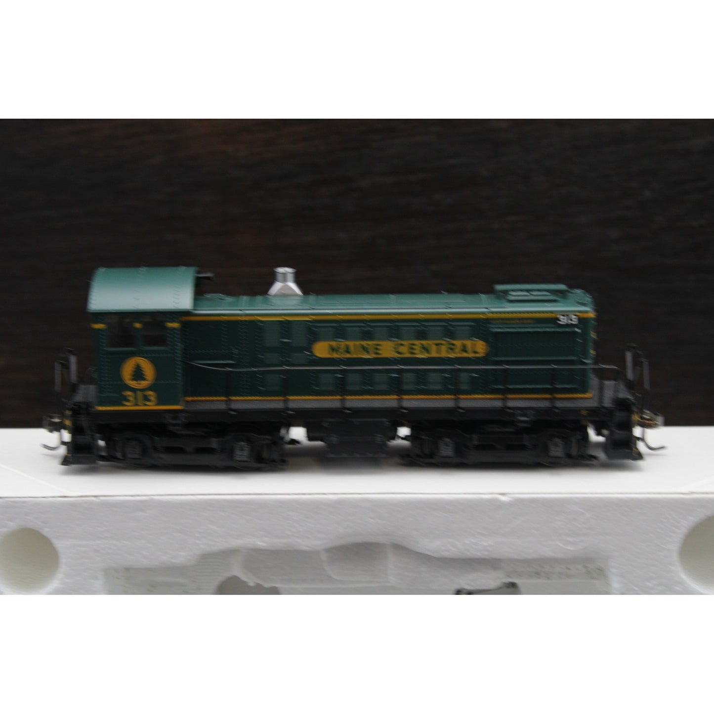 Atlas HO Scale Alco S-4 Diesel Switcher Maine Central 313 Locomotive 8753 Boxed by Atlas