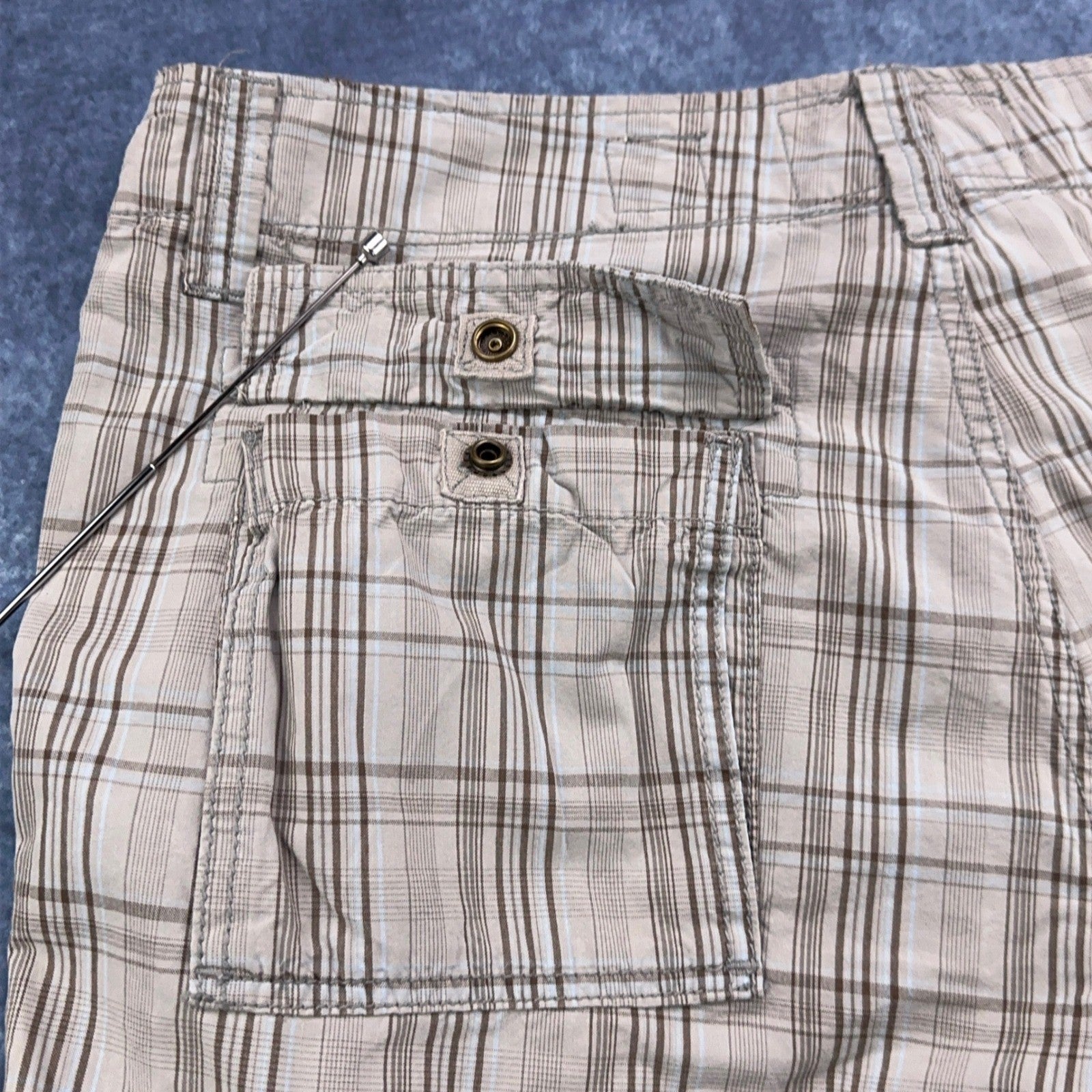 Mossimo Supply Co Mens Plaid Cargo Shorts Brown Tan Size 36 Relaxed Fit Utility by Mossimo Supply Co.