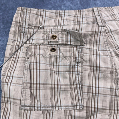 Mossimo Supply Co Mens Plaid Cargo Shorts Brown Tan Size 36 Relaxed Fit Utility by Mossimo Supply Co.