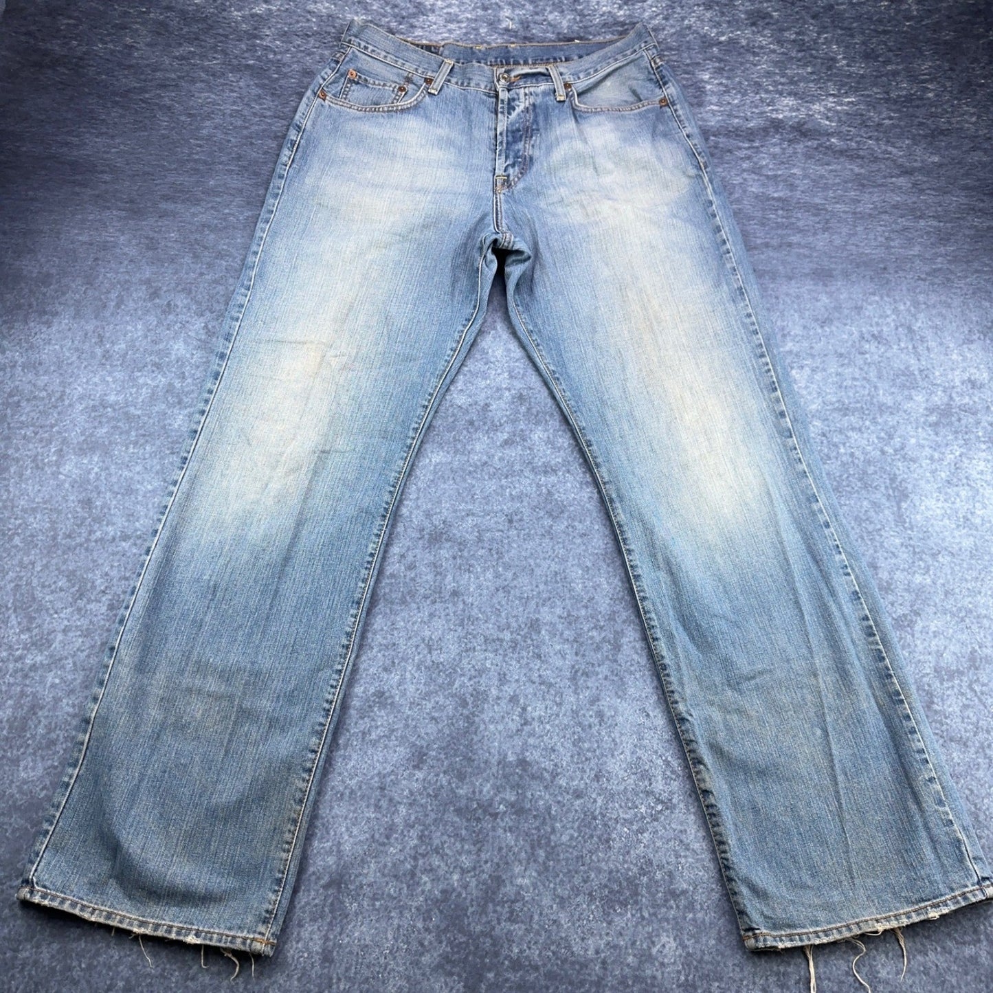 Lucky Brand Dungarees Mens 34 Lowrise Bootleg Jeans Light Wash Made in USA by Lucky Brand