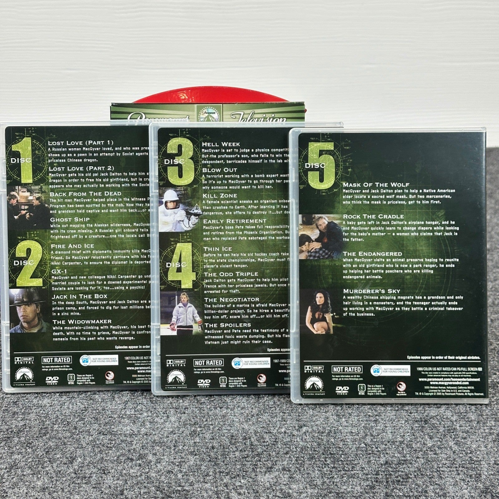 MacGyver The Complete Third Season DVD 5-Disc Richard Dean Anderson Paramount by Buysaavy