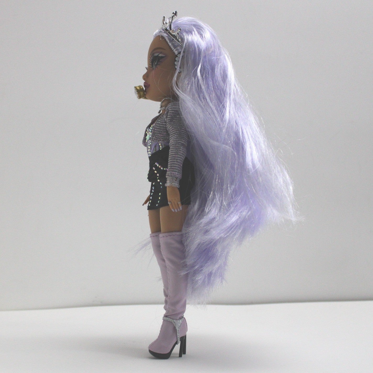 Rainbow High Violet Willow Doll with Crown and Microphone Fashion Toy for Girls by Unbranded