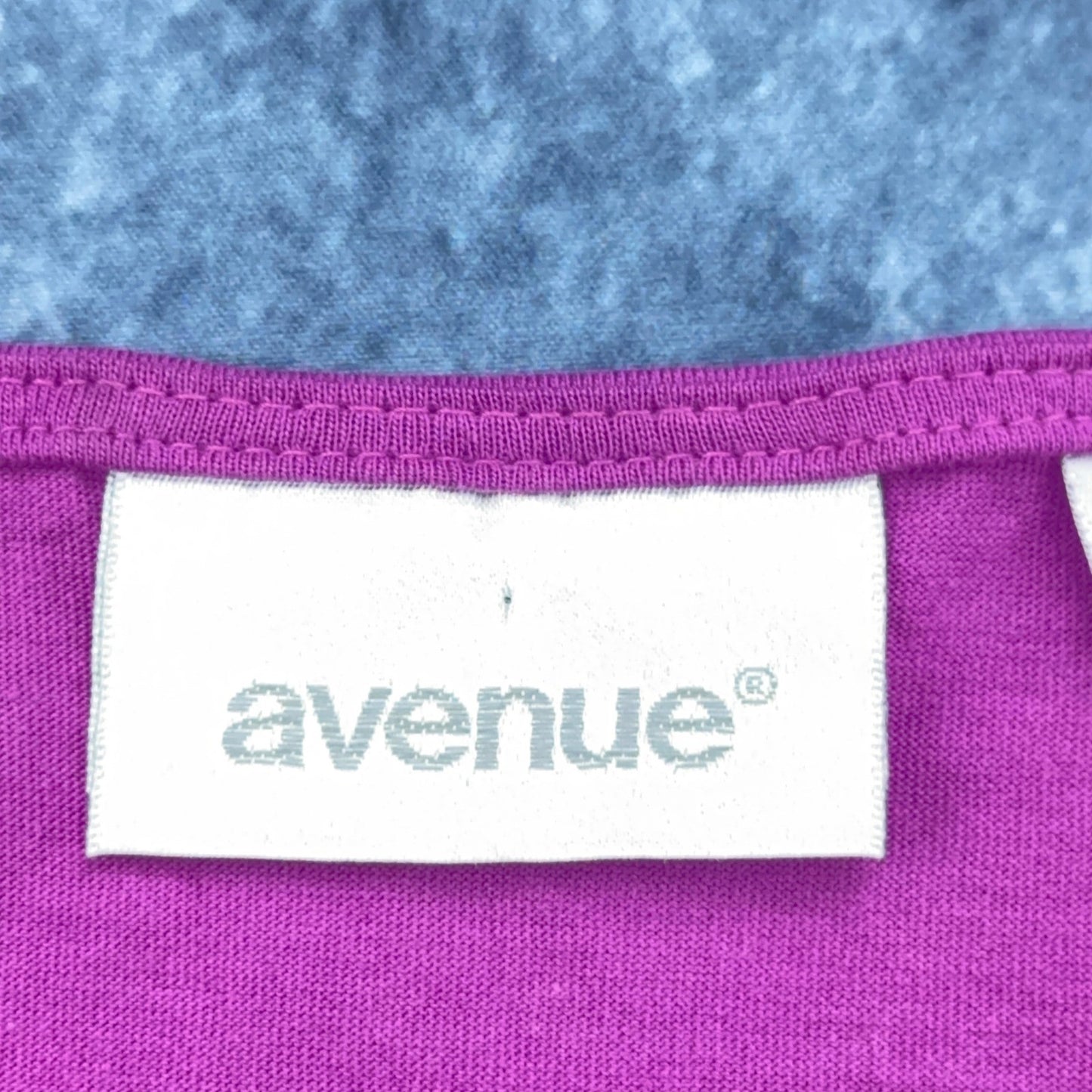 Avenue Plus Size 22/24 Magenta Pink Ruched Banded Hem Scoop Neck Knit Top Blouse by Avenue
